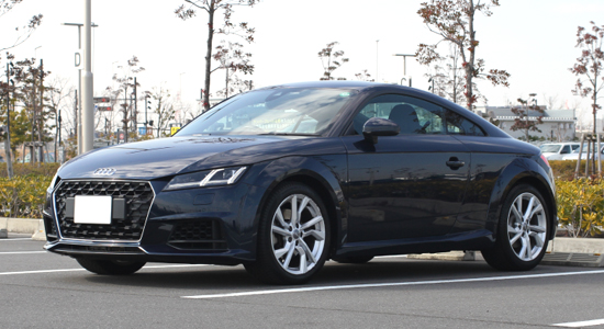 Audi TT Coupé（クーペ）